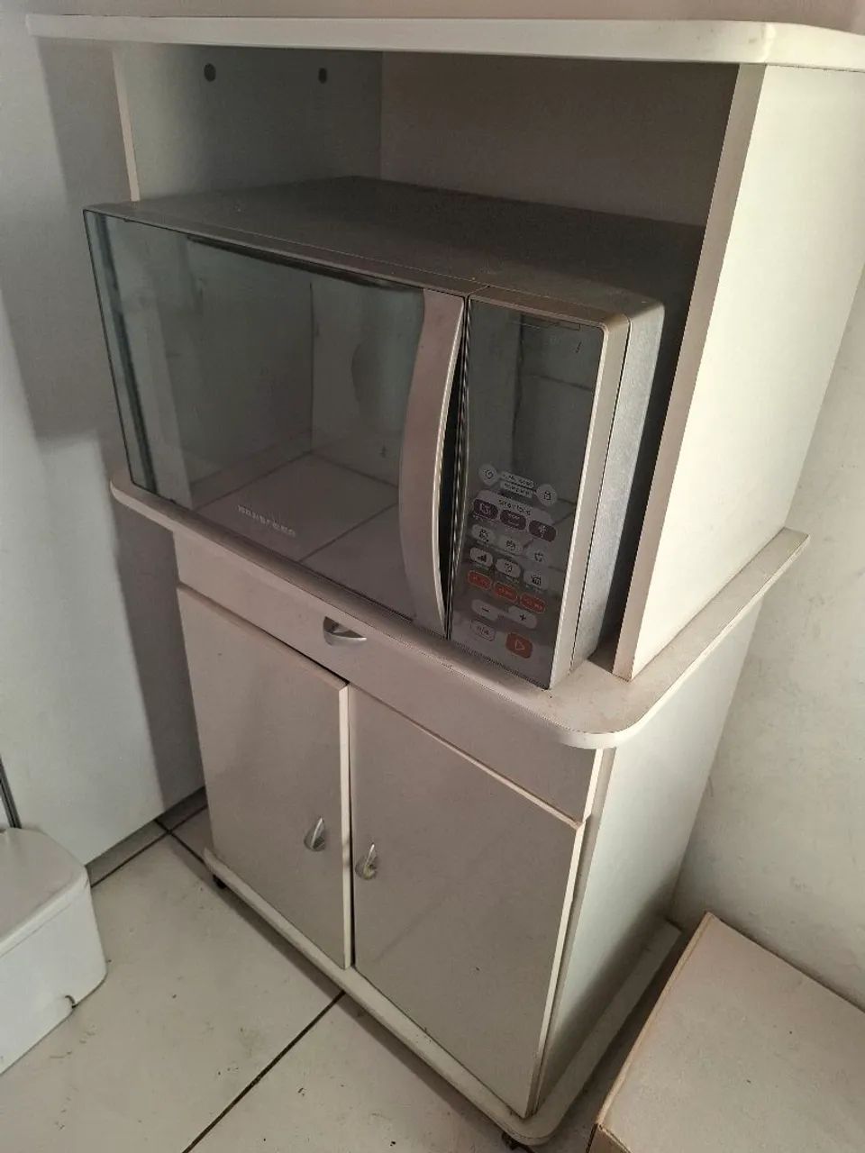 Venda microondas e gabinete multiuso  - Foto 2
