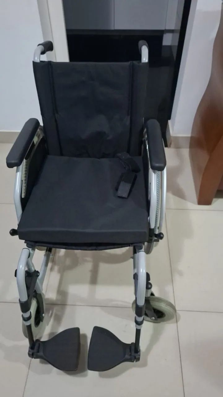 Cadeira De Rodas Ottobock Start S1 Cor Prata