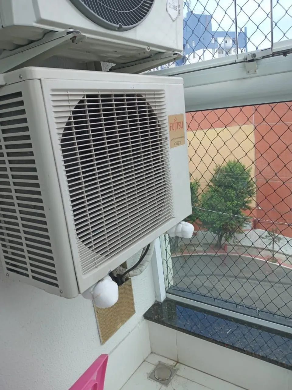 Ar condicionado 9000 BTU Fujitsu - Foto 2