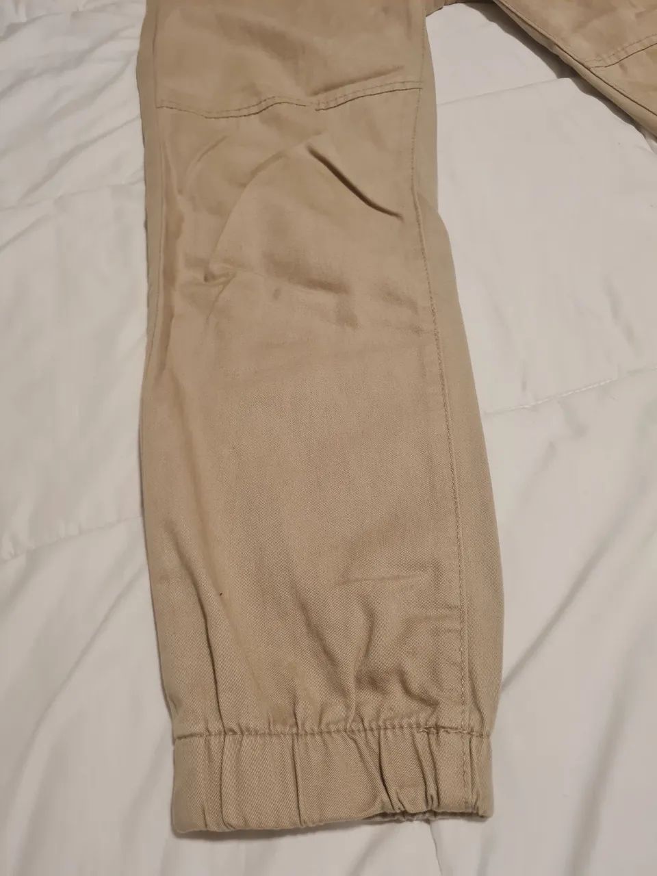 Vendo calça baggy cor caqui 34 - Foto 3