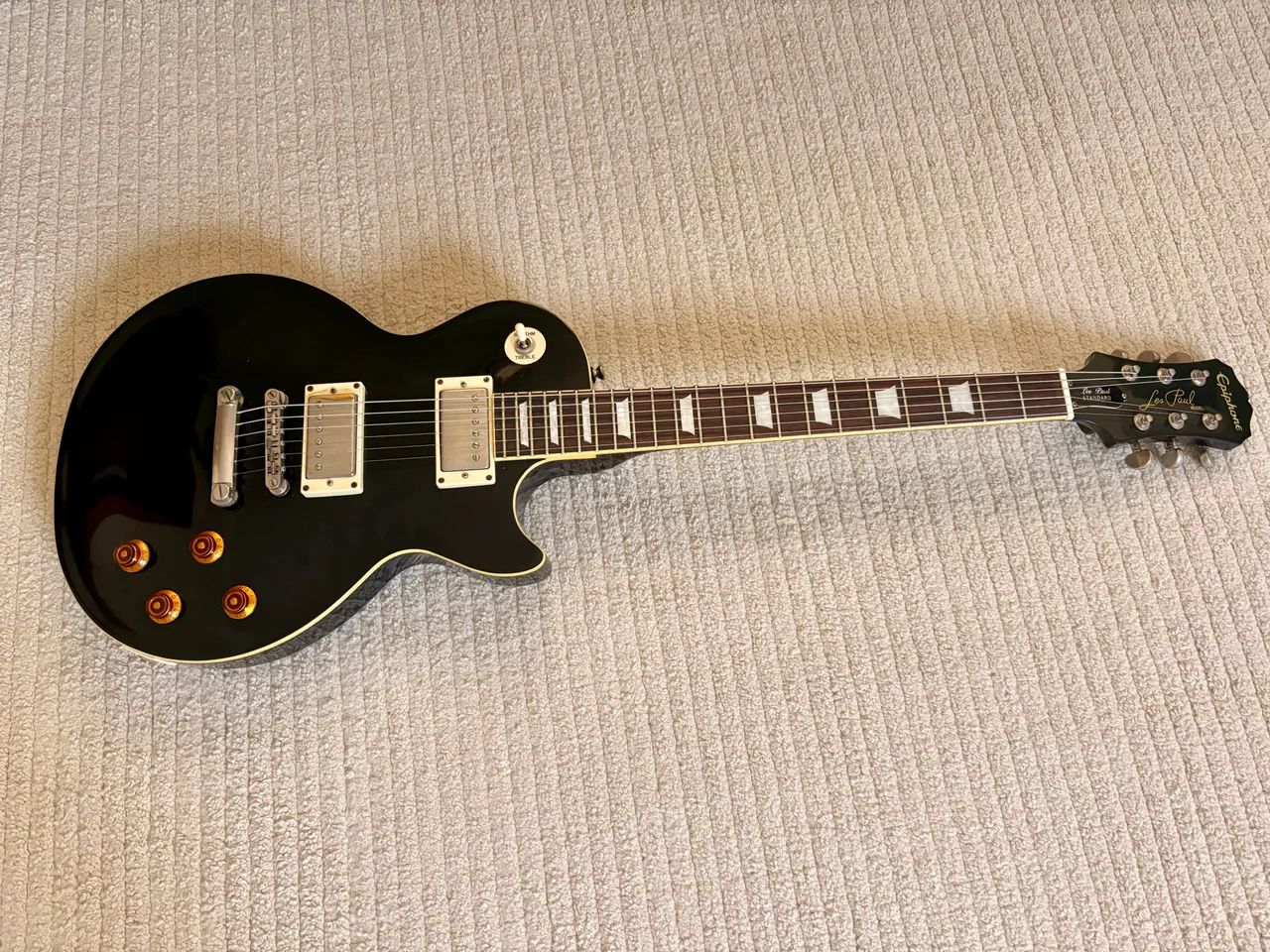 Guitarra Les Paul Epiphone Standard + Hardcase - Foto 3