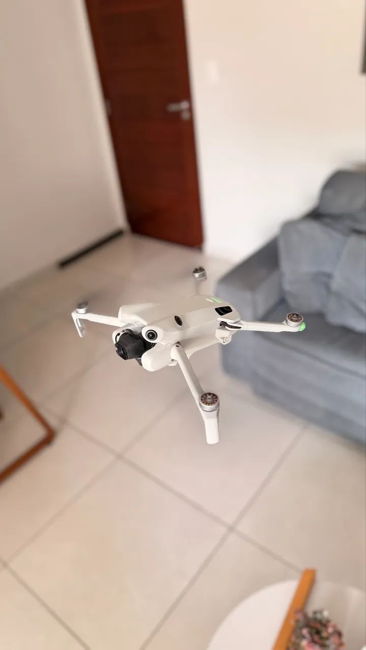 ? VENDO DJI MINI 4 PRO - KIT COMPLETO - Foto 2