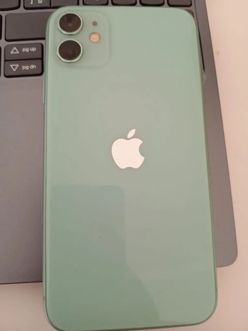 Vendo iPhone 11 64 GB