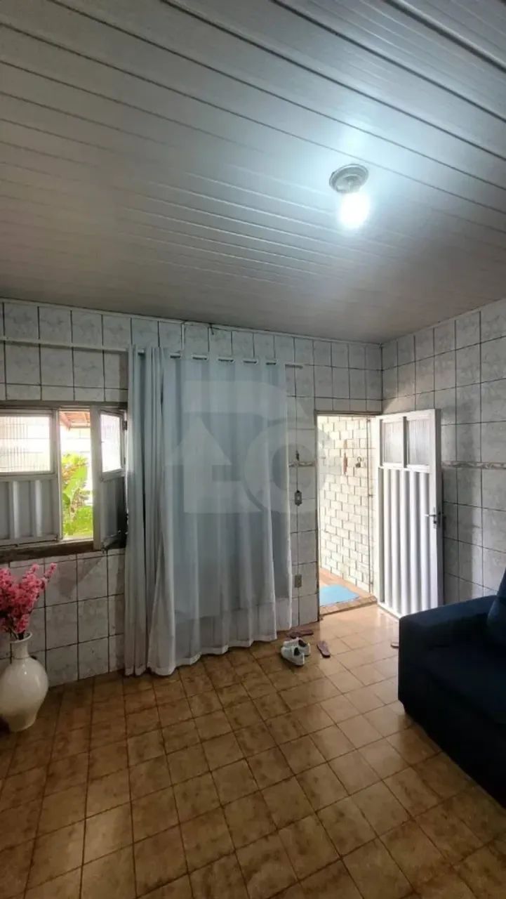 Casa de 180m² no Bairro Bugio em Aracaju com 3 Quartos