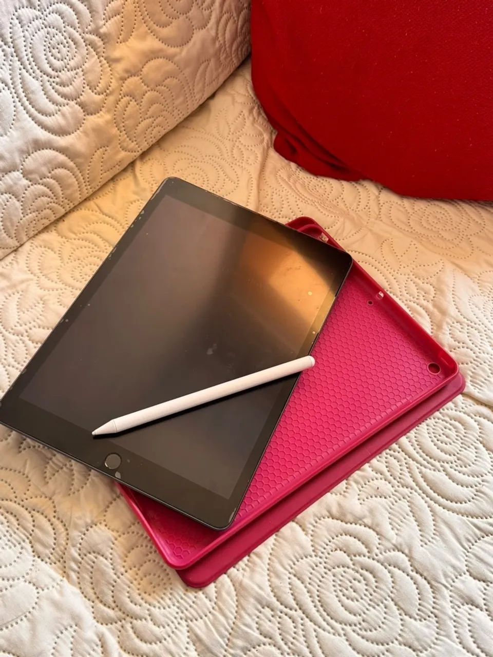 Apple IPad 9 64gb com caneta 