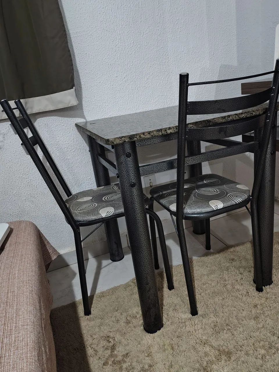 Mesa com 2 cadeiras 70x70  - Foto 3