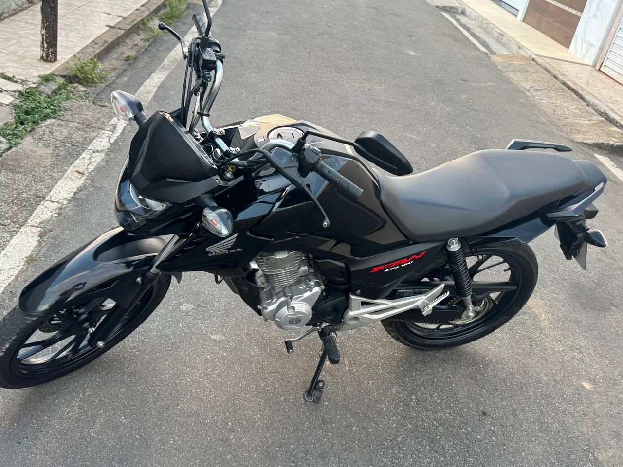 Fan 160 2025 4.800 km  - Foto 2
