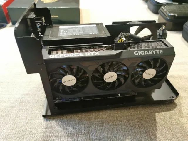 RTX 4070 Windforce 12GB zerada pego placa inferior e volta - Foto 4