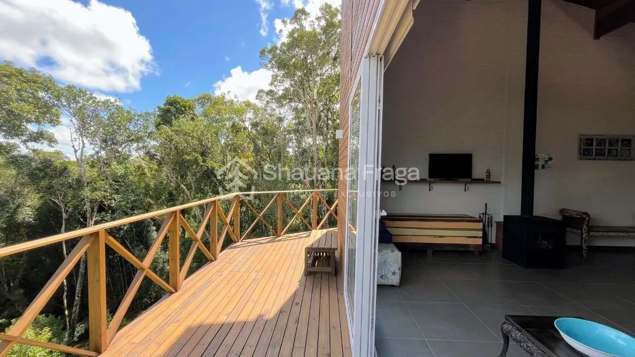Casa em condomínio