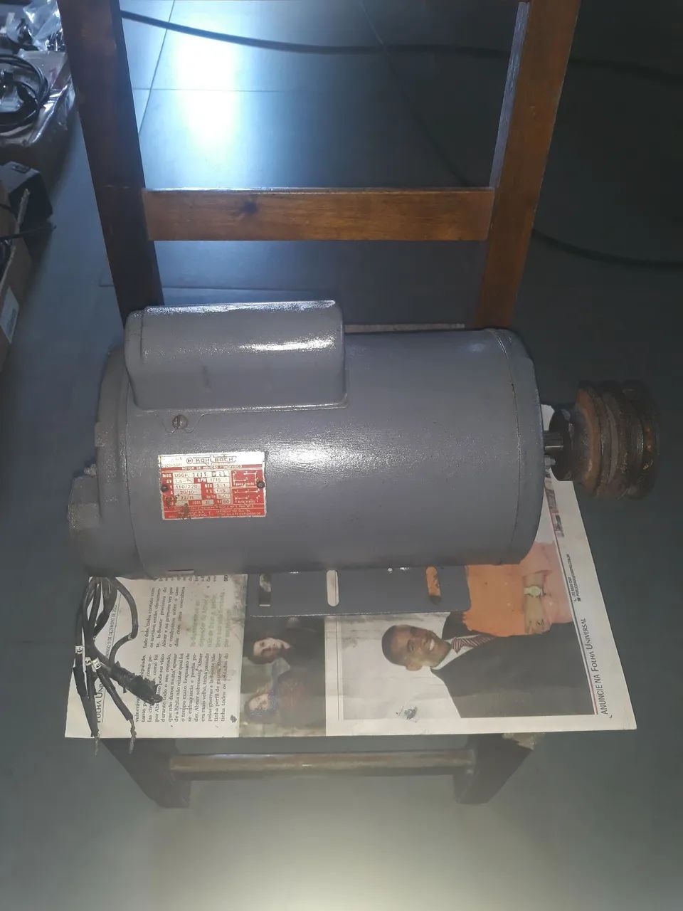 Motor monofásico 1.5 cv marca kohlbach. 