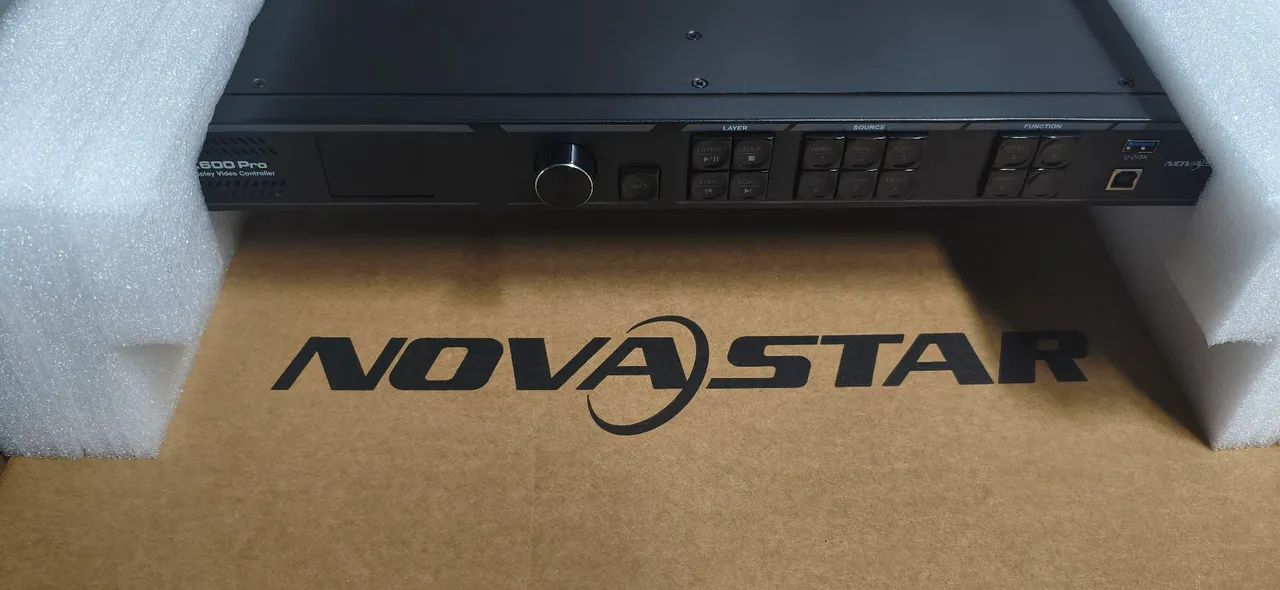 Processadora novastar vx600 pro - Foto 2