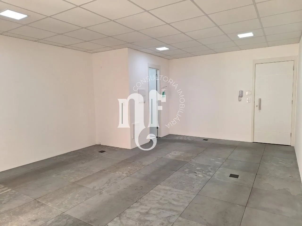 Venda de Comercial / Sala na cidade de Campinas - Foto 4