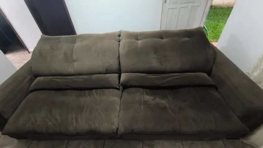 Vendo sofá com 2,50m - Foto 2