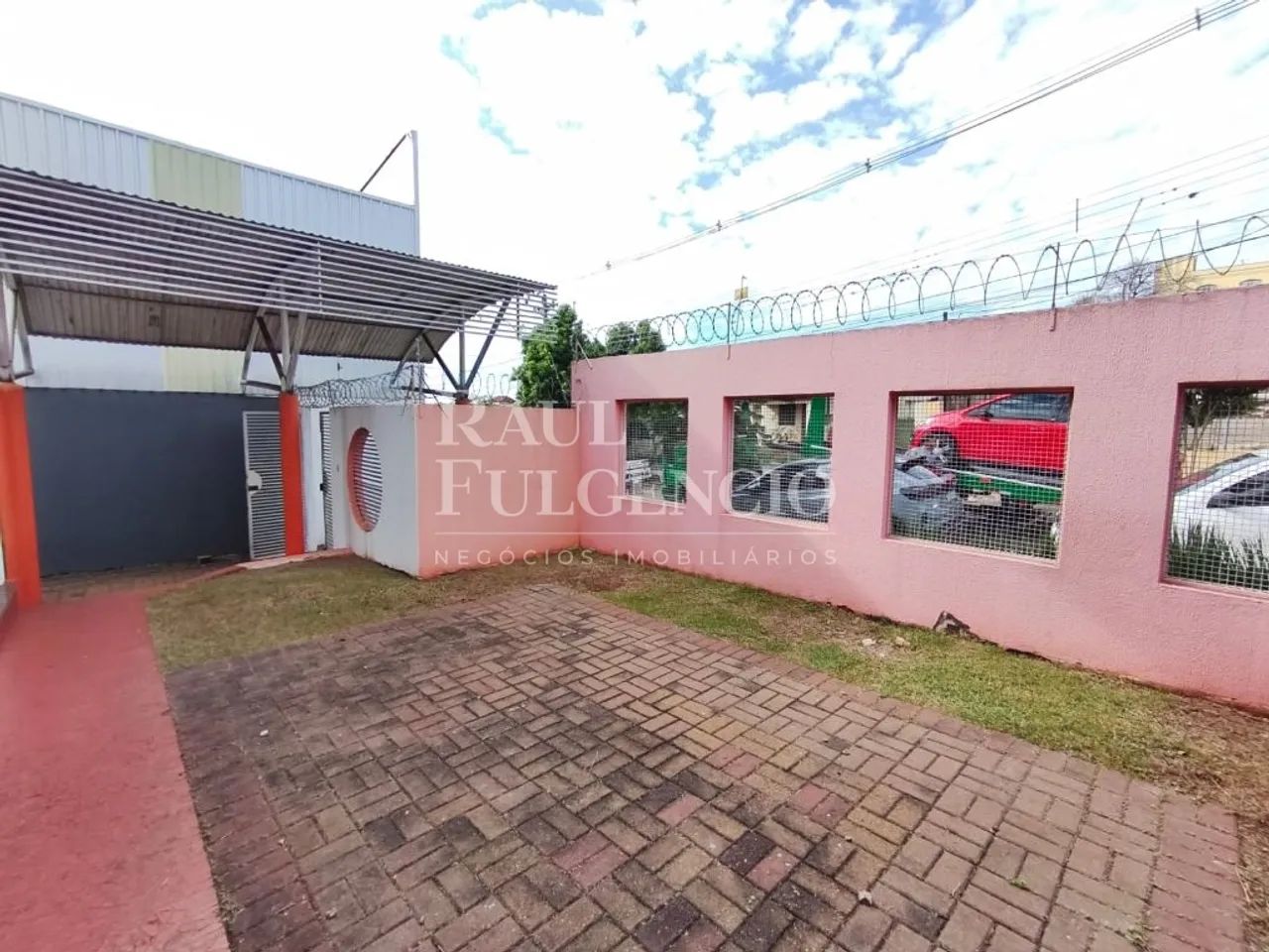 Ponto comercial para Alugar no Centro de Londrina - Barracão - Foto 3