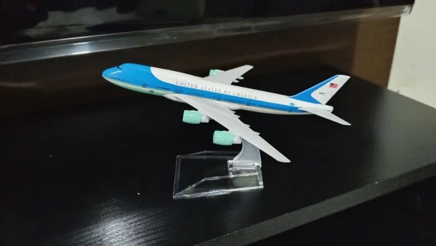 AVIÕES MINIATURA FORÇA AÉREA 1 - DECORAÇÃO E DESTAQUE. - Foto 4