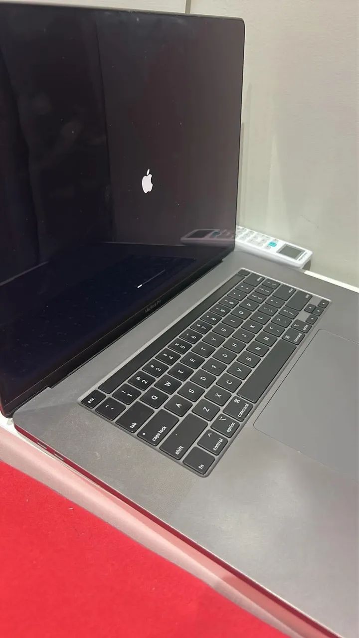 MacBook Pro 2019 - Foto 3