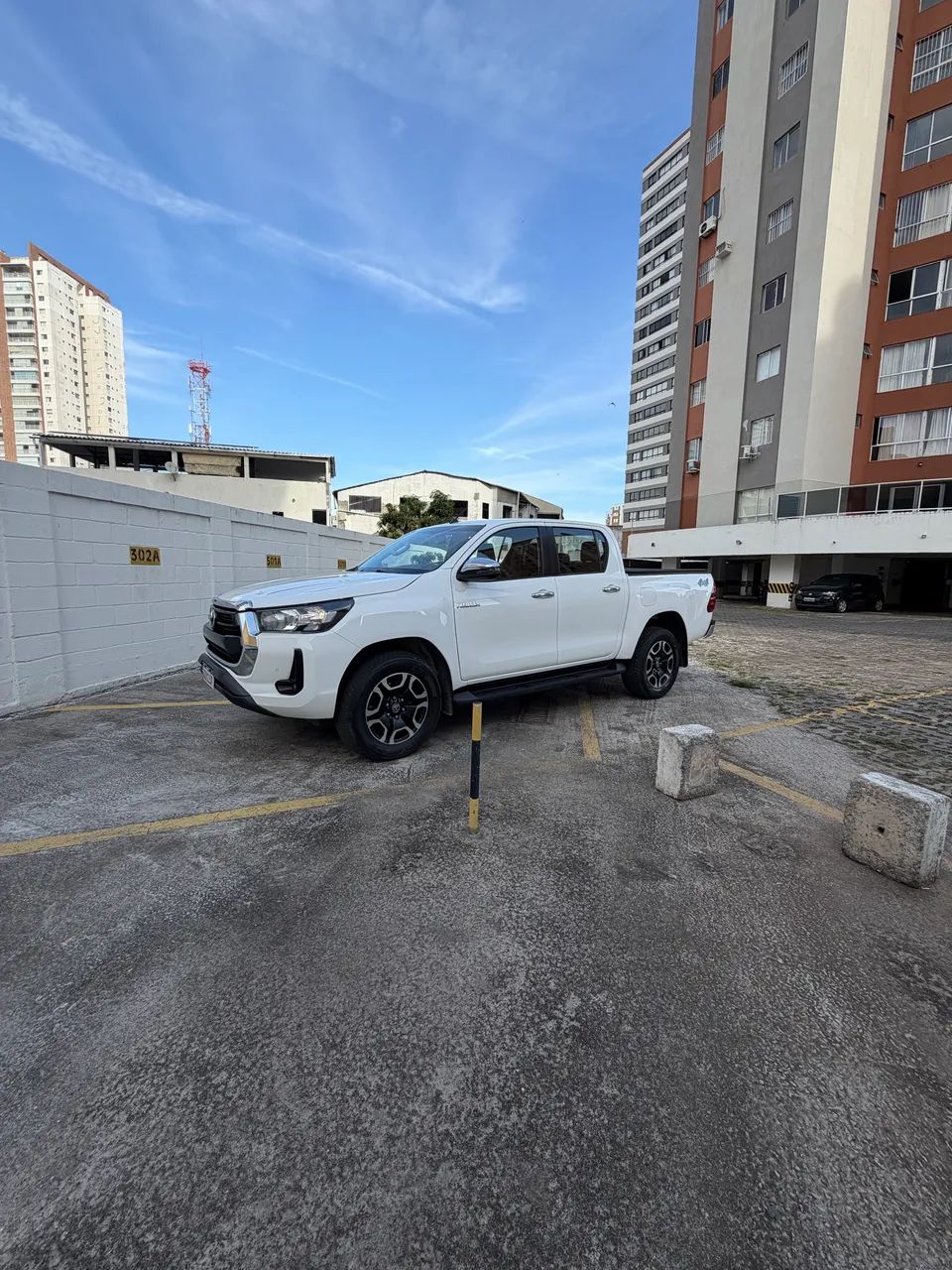 Toyota Hilux Hilux CD SRV 4x4 2.8 TDI Diesel Aut. 2022