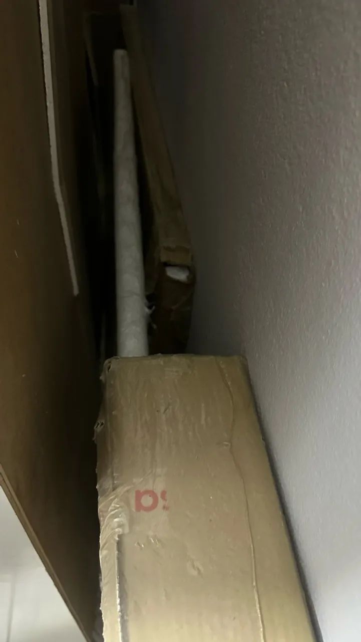 Mesa e armário novo  - Foto 4