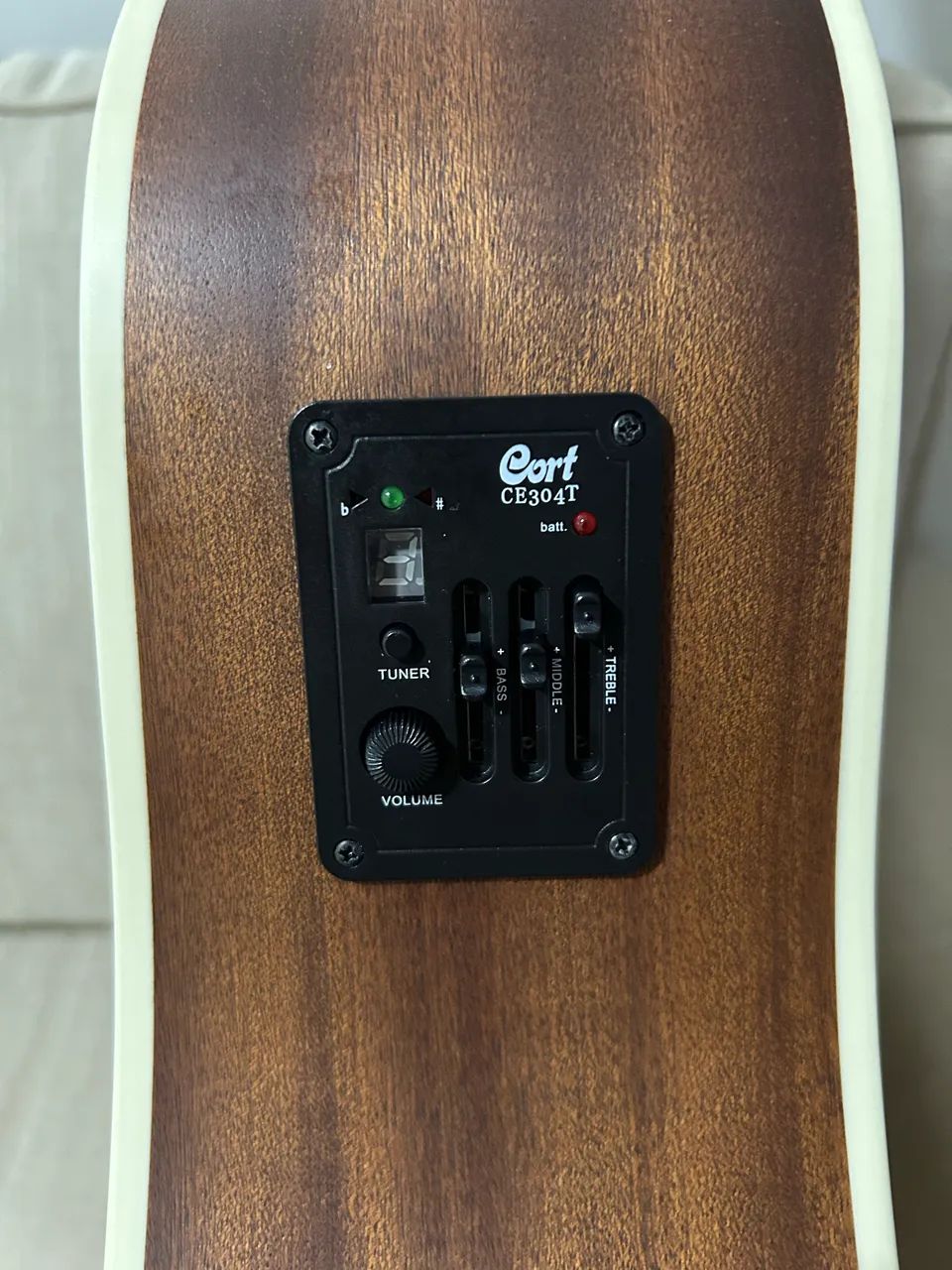 Vendo violão Cort MR500E OP (eletroacústico). - Foto 3
