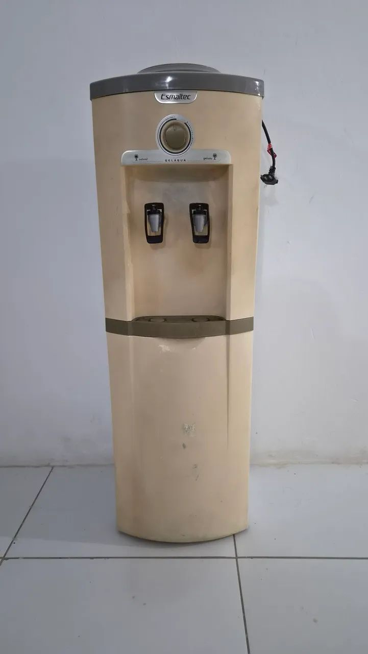 Gelágua Esmaltec