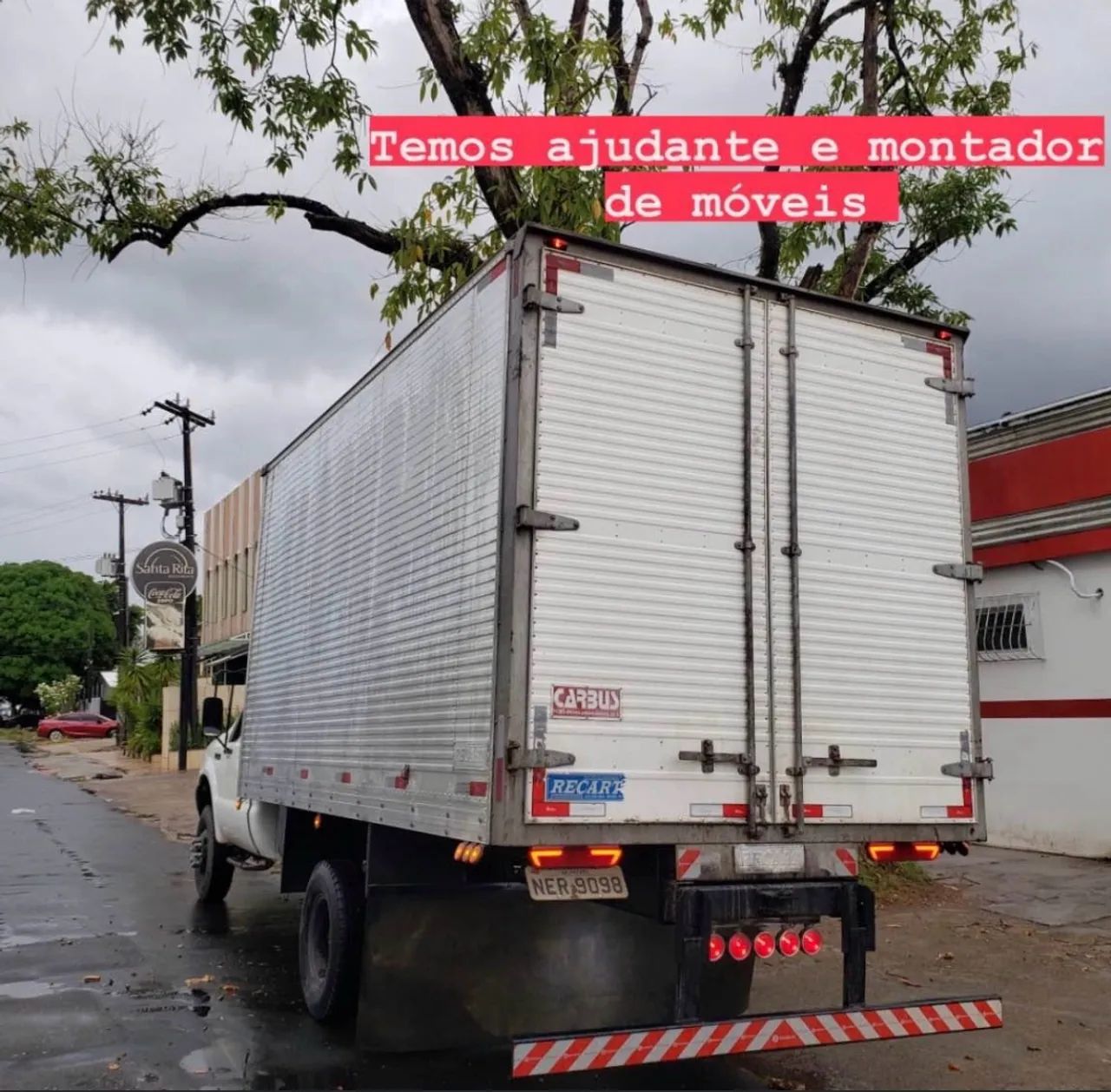 Fretes e mudanças no baú 