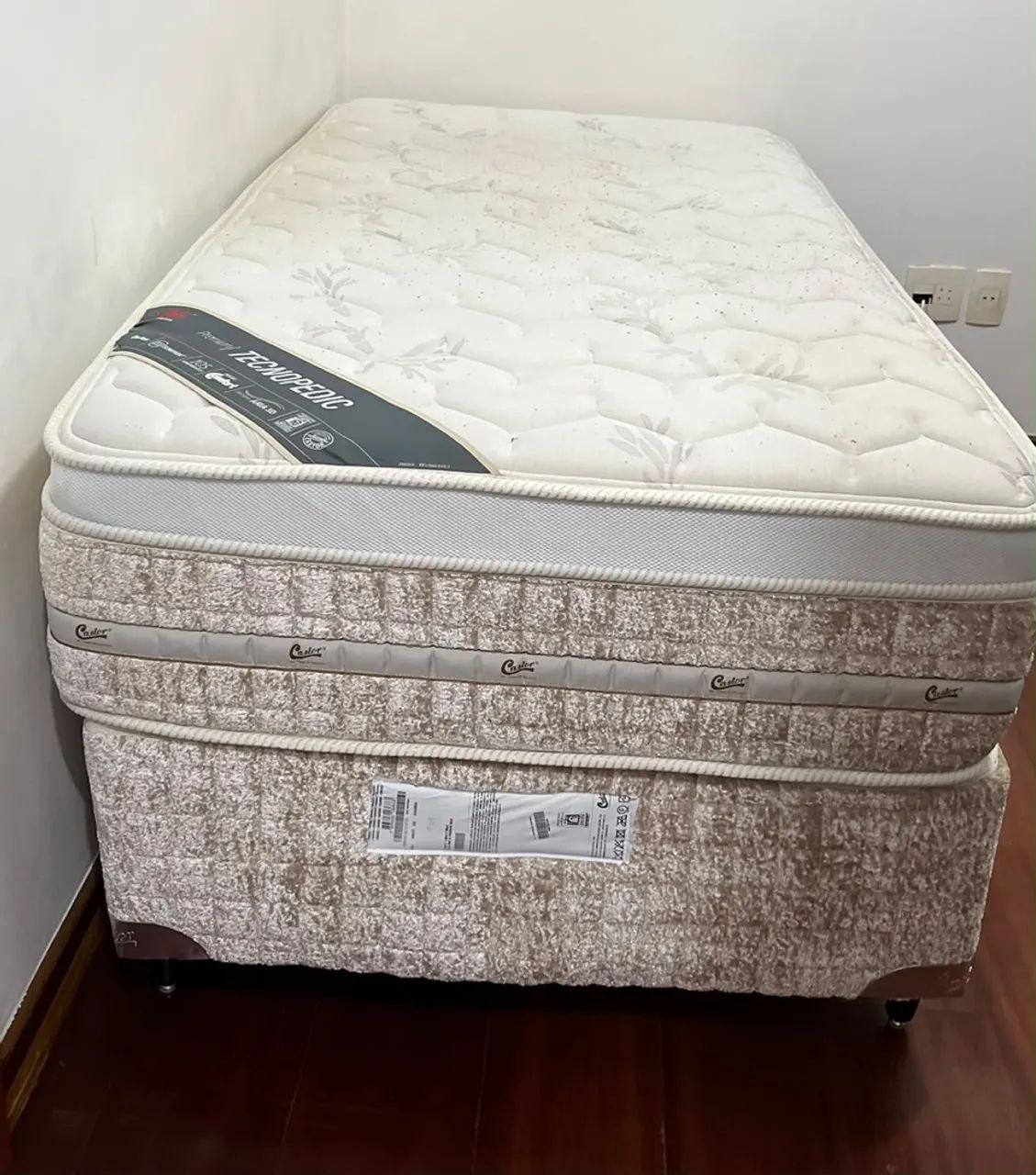 Cama box Castor 