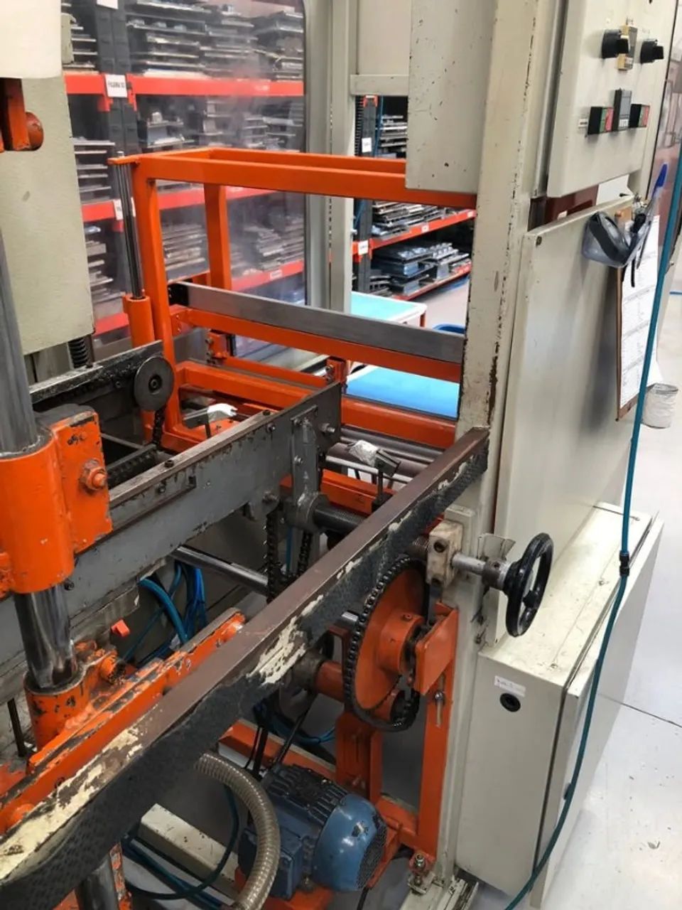 Maquina Vacuum Forming Vacum Forming Vacuo Forme Termoformadora Corrente - Foto 2