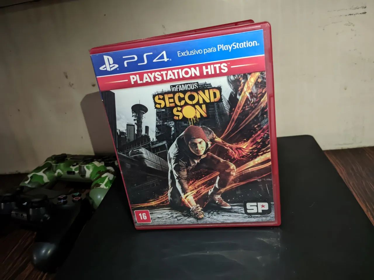 Ps4 Slim 1Tb + 2 controles e 1 jogo  - Foto 3
