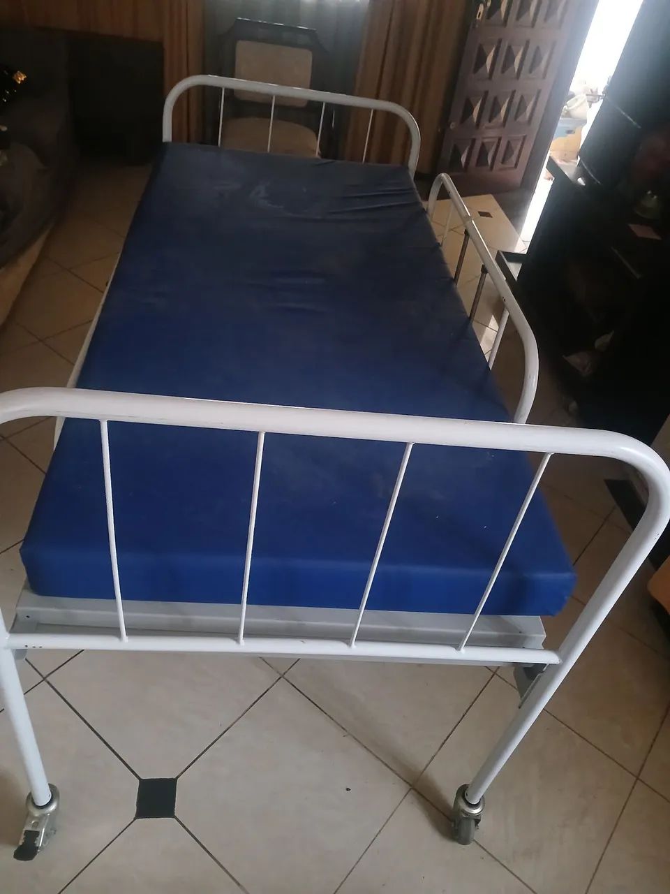 Cama hospitalar manual 2 posições 