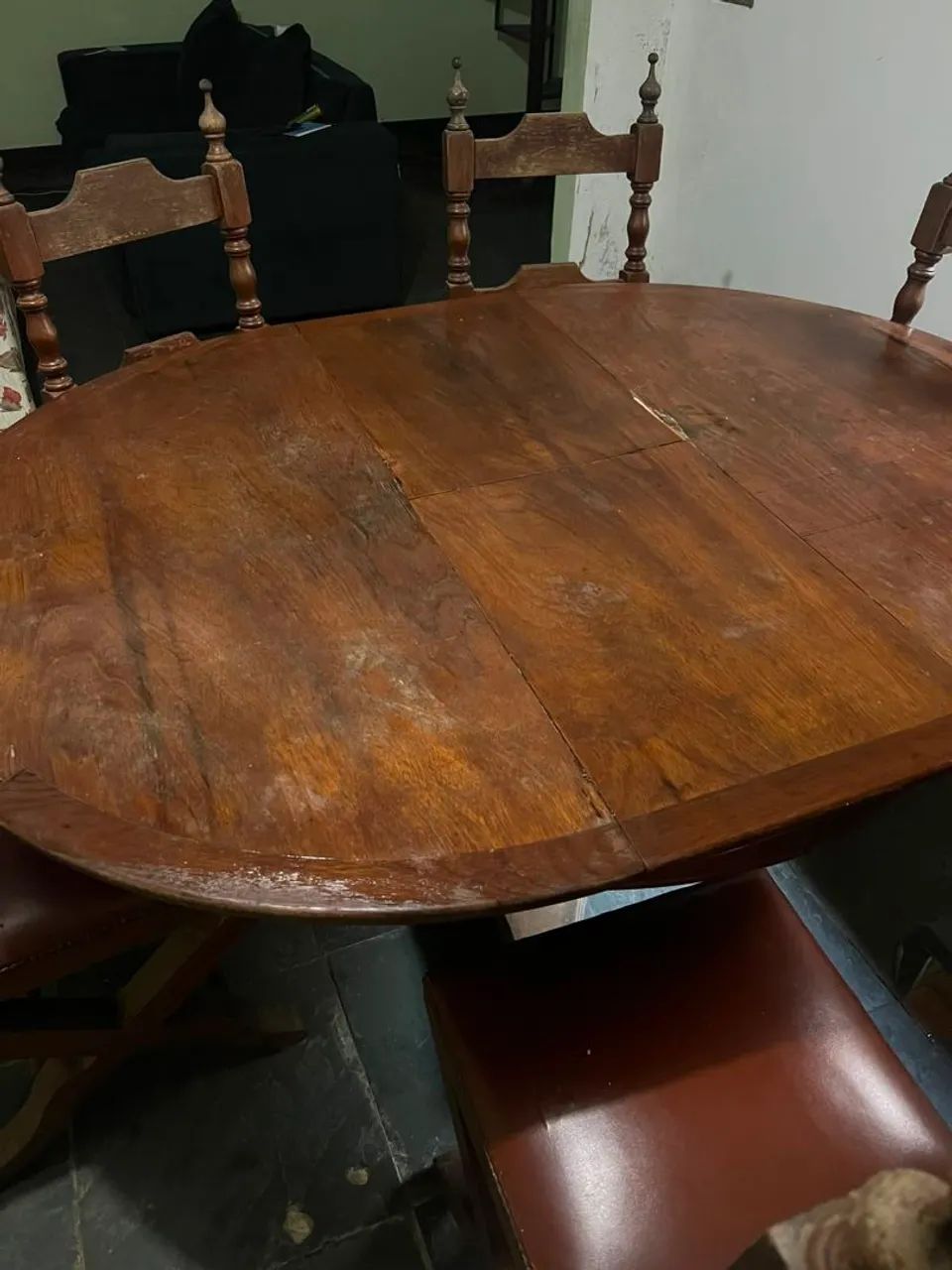 Mesa com 6 cadeiras raridade - Foto 3