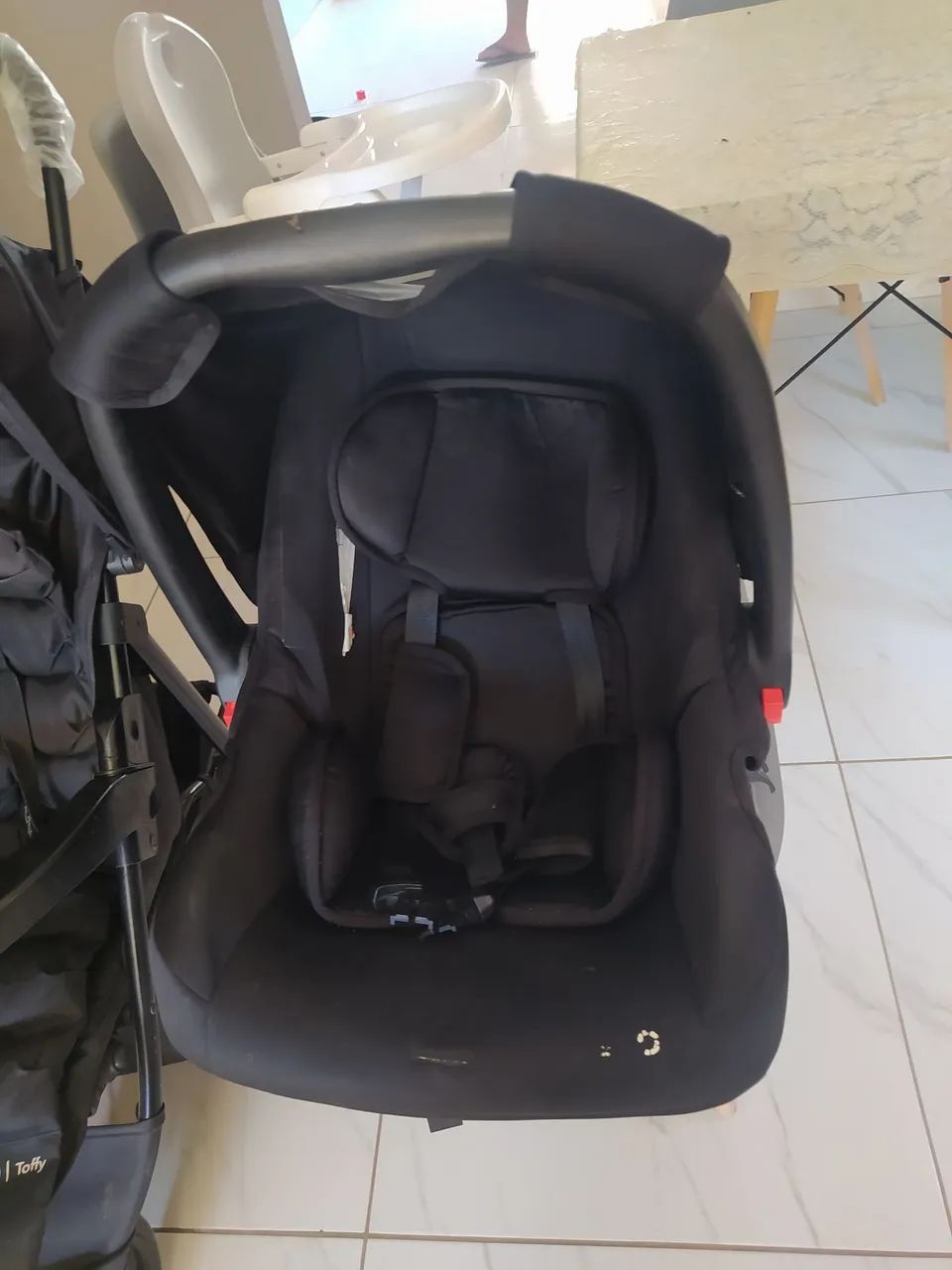 Carrinho de bebê e bebe conforto  - Foto 2