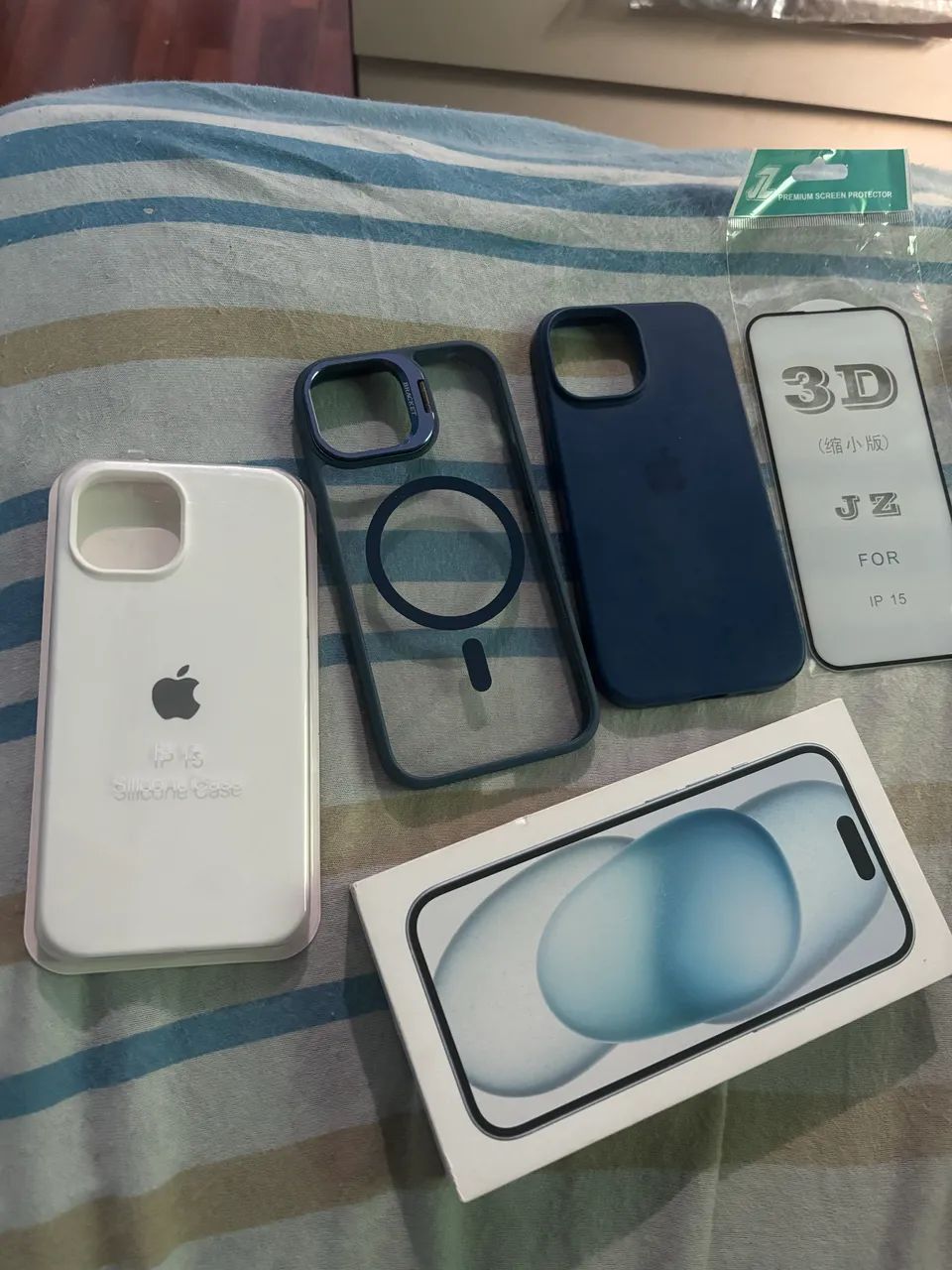 iPhone 15 azul