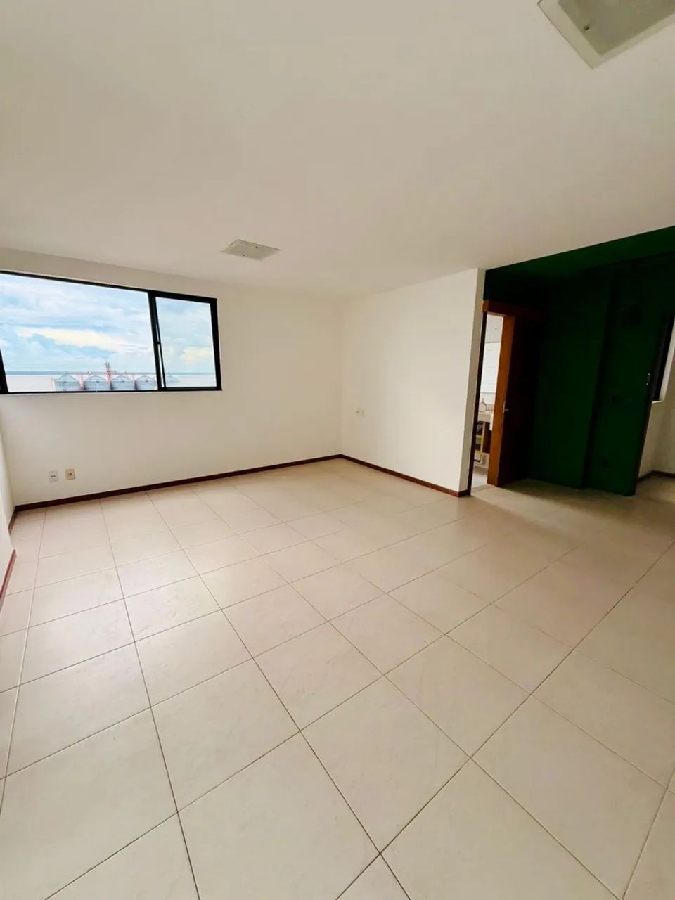 Apartamento, 2 quartos, 2 suítes, 156 m² no Umarizal em Belém