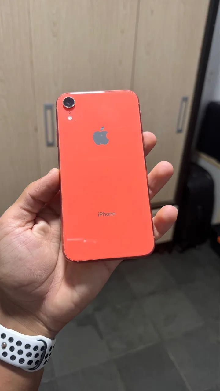 iPhone XR 64 GB (PRODUCT)RED - Funcionando Perfeitamente - Foto 4