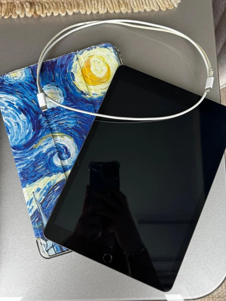 Ipad 9th Generation 64 GB (Black) - Tablets e E-Readers - Jardim