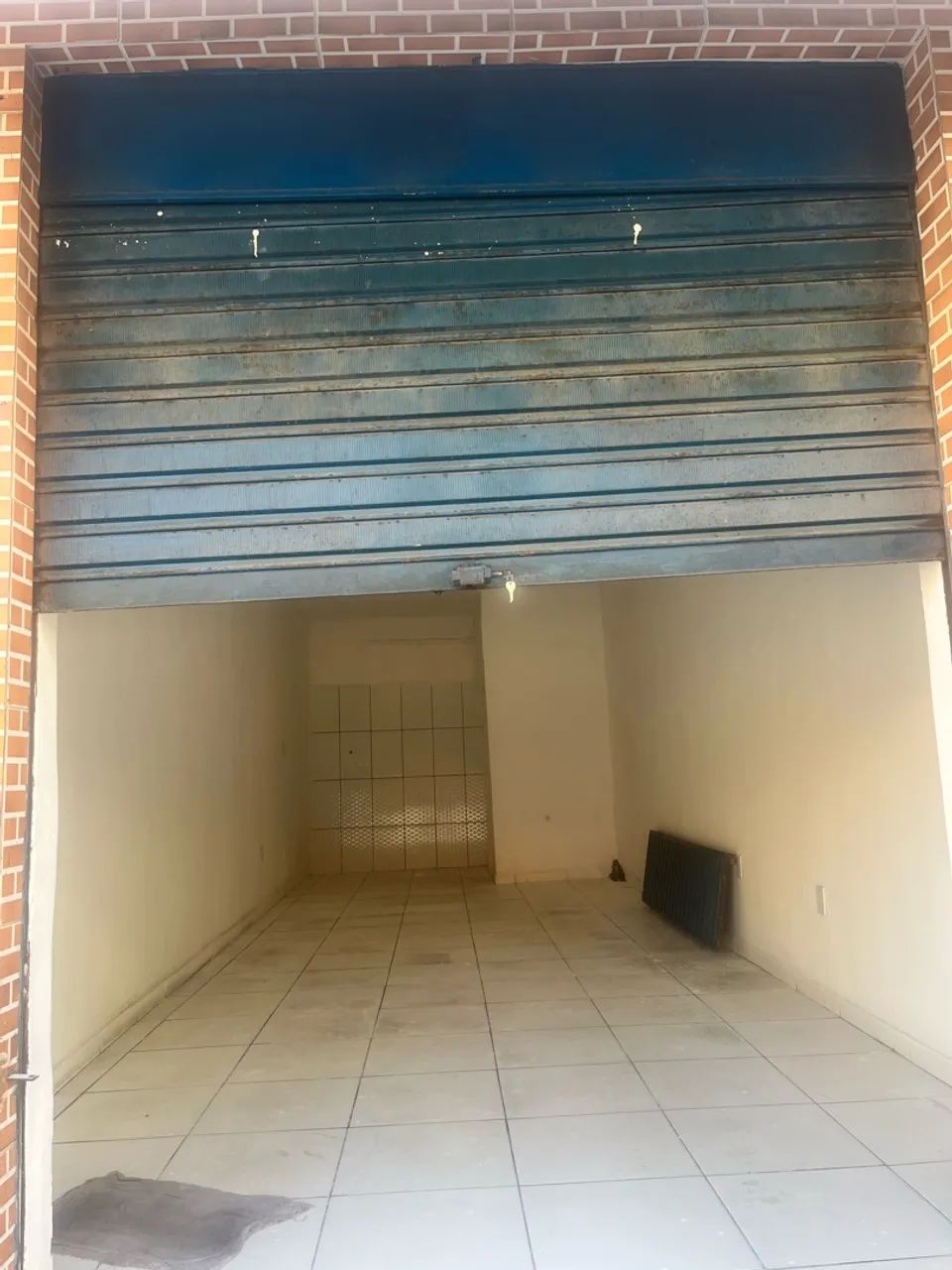 Aluga-se ponto comercial é uma casa  - Foto 2
