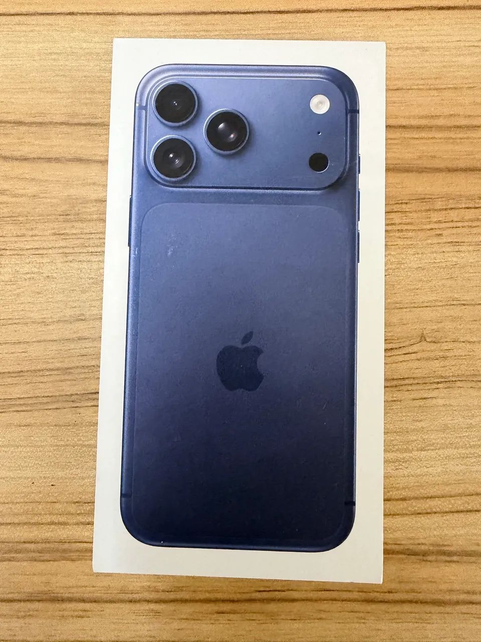 Apple iPhone 17 Pro Max Blue 2TB CA属 iPhone 17 Pro Max 2Tb Cor Azul, - Dual sim- Nota Fiscal- Novo