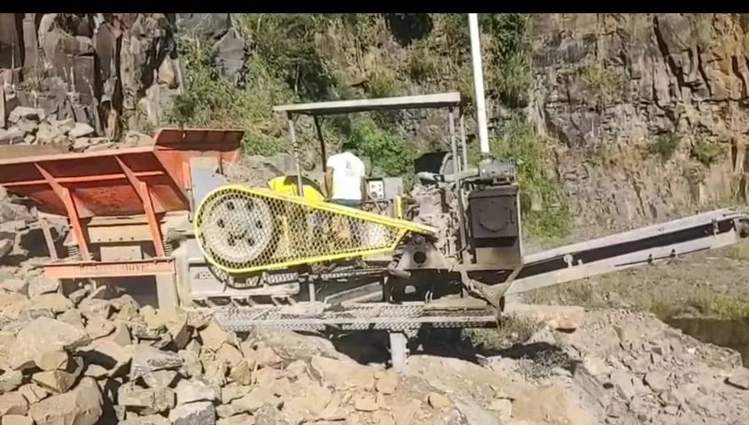 MAQUINAS PESADAS PARA CONSTRUÇÃO