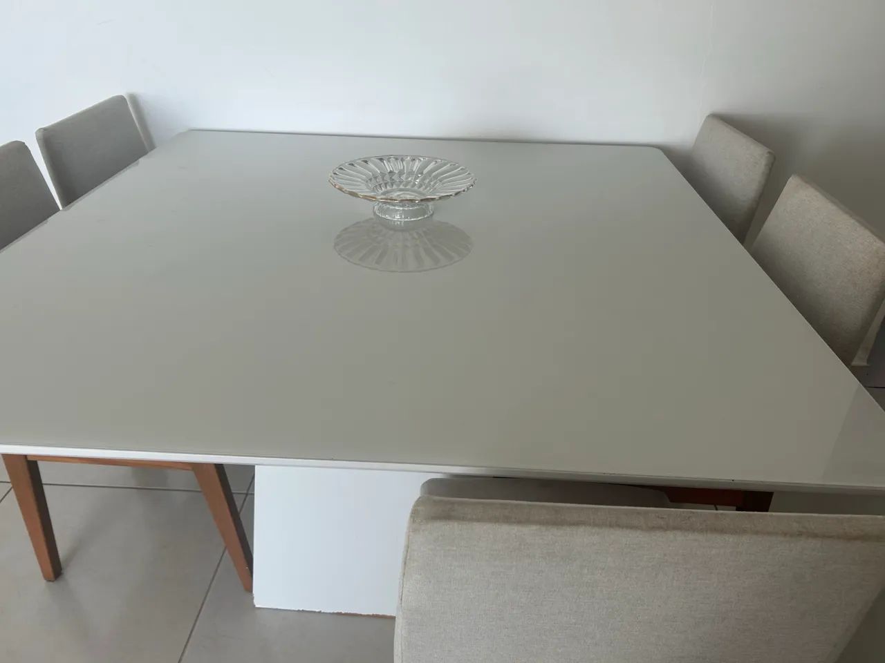 Mesa de Jantar com 6 cadeiras - Foto 2
