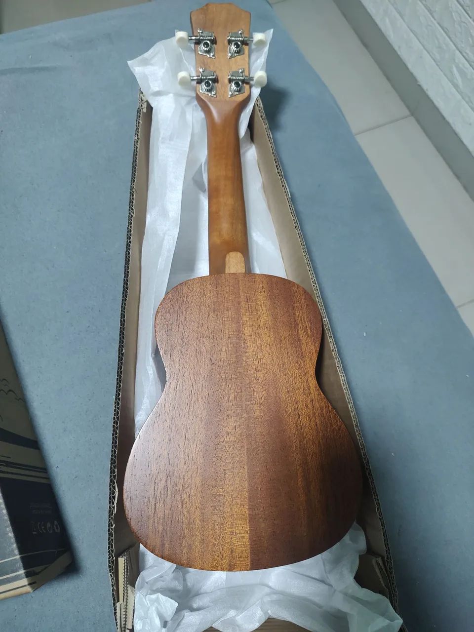 UKULELE SOPRANO SPRING  - Foto 5