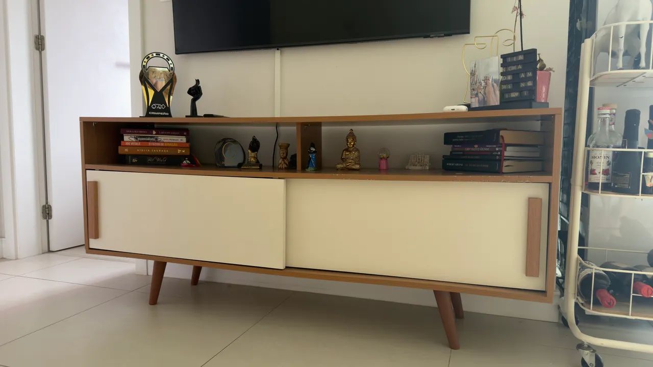 Rack TV