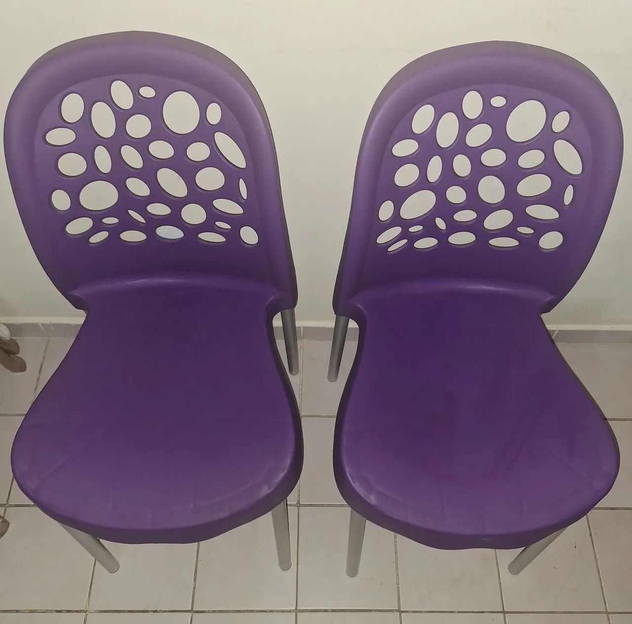 2 Cadeiras roxa - Foto 2