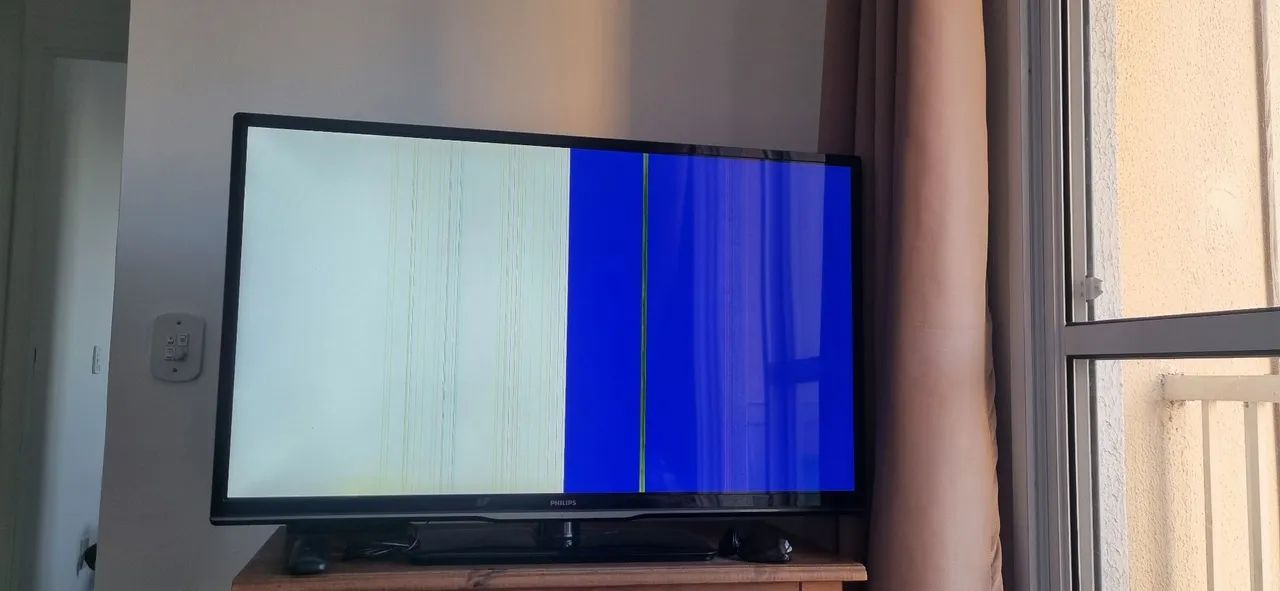 3Vendo TV com defeito - Foto 5