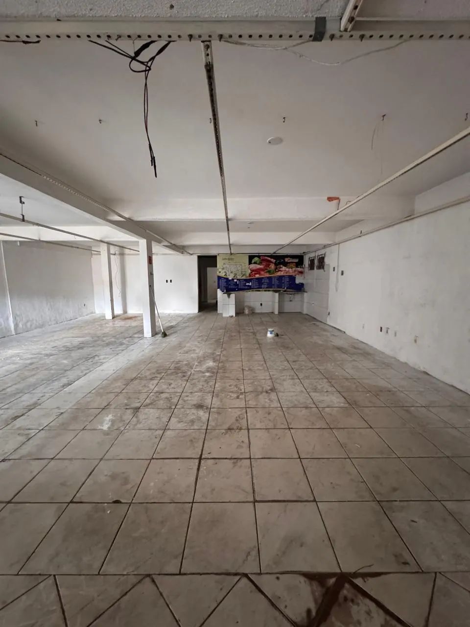 Loja para aluguel na Avenida Washington Soares - Foto 2