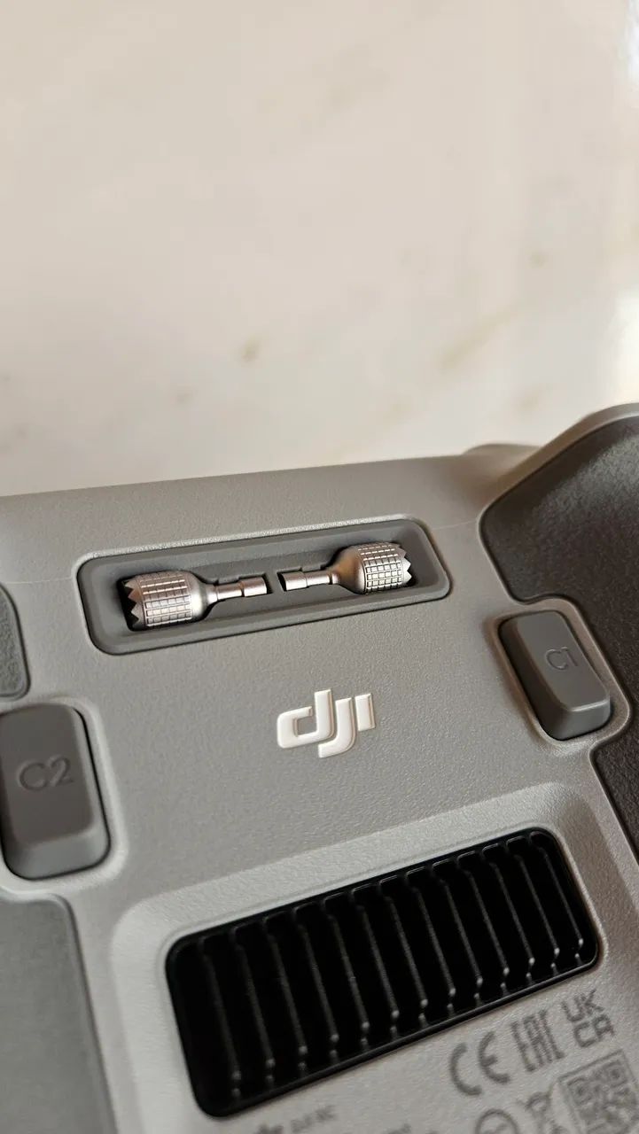 Controle Dji RC com tela integrada - Foto 3