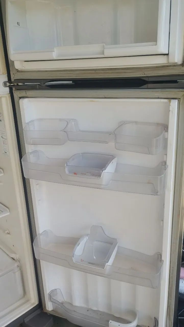Geladeira Brastemp entrego  - Foto 4