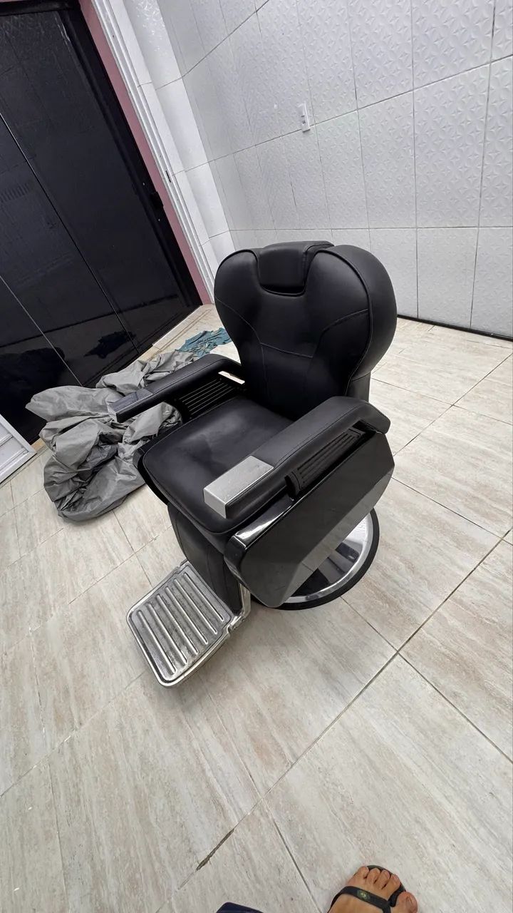 Cadeira de barbeiro nova 