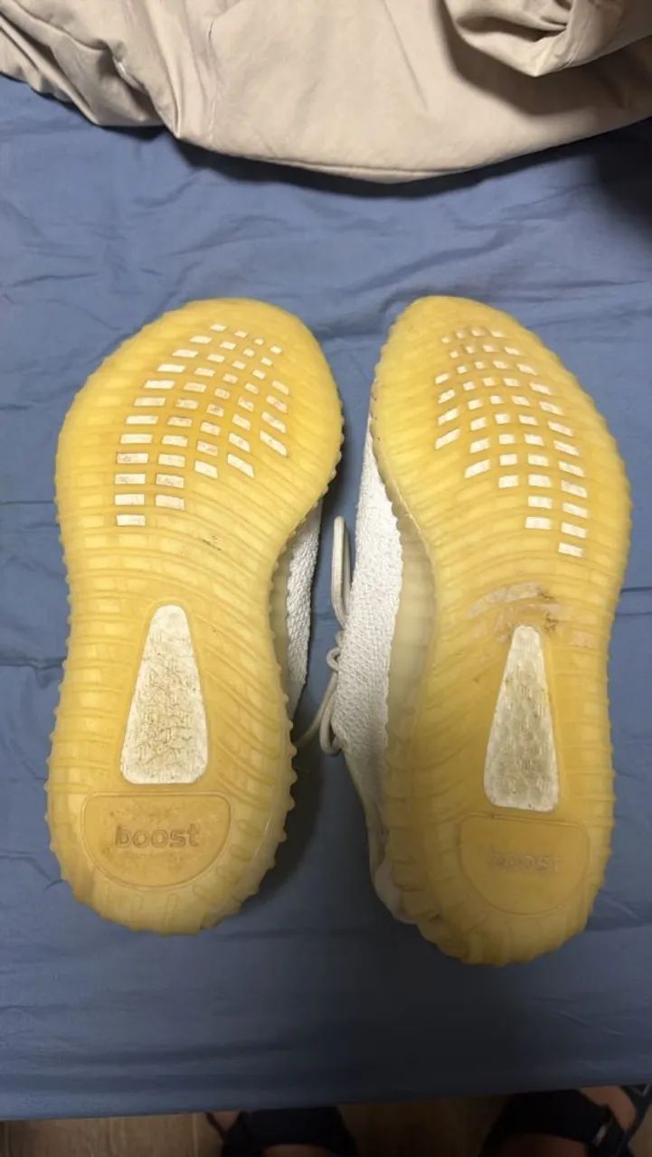 Adidas YEEZY Branco  - Foto 3