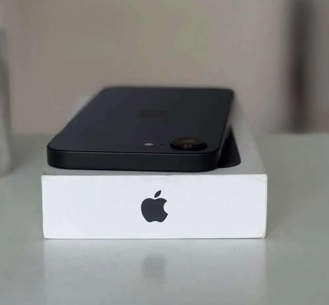 iPhone 16e 128GB  - Foto 4