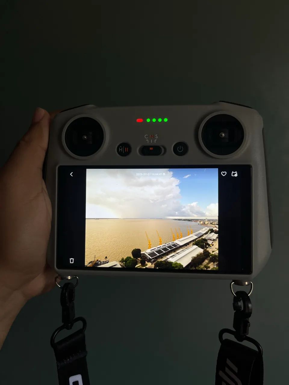 DJI MINI 3 - Drone 4K com controle RC (com tela)  - Foto 4